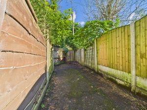 Photo 14- click for photo gallery